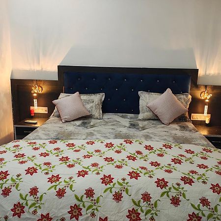 Prem Home Stay Khajuraho Bagian luar foto