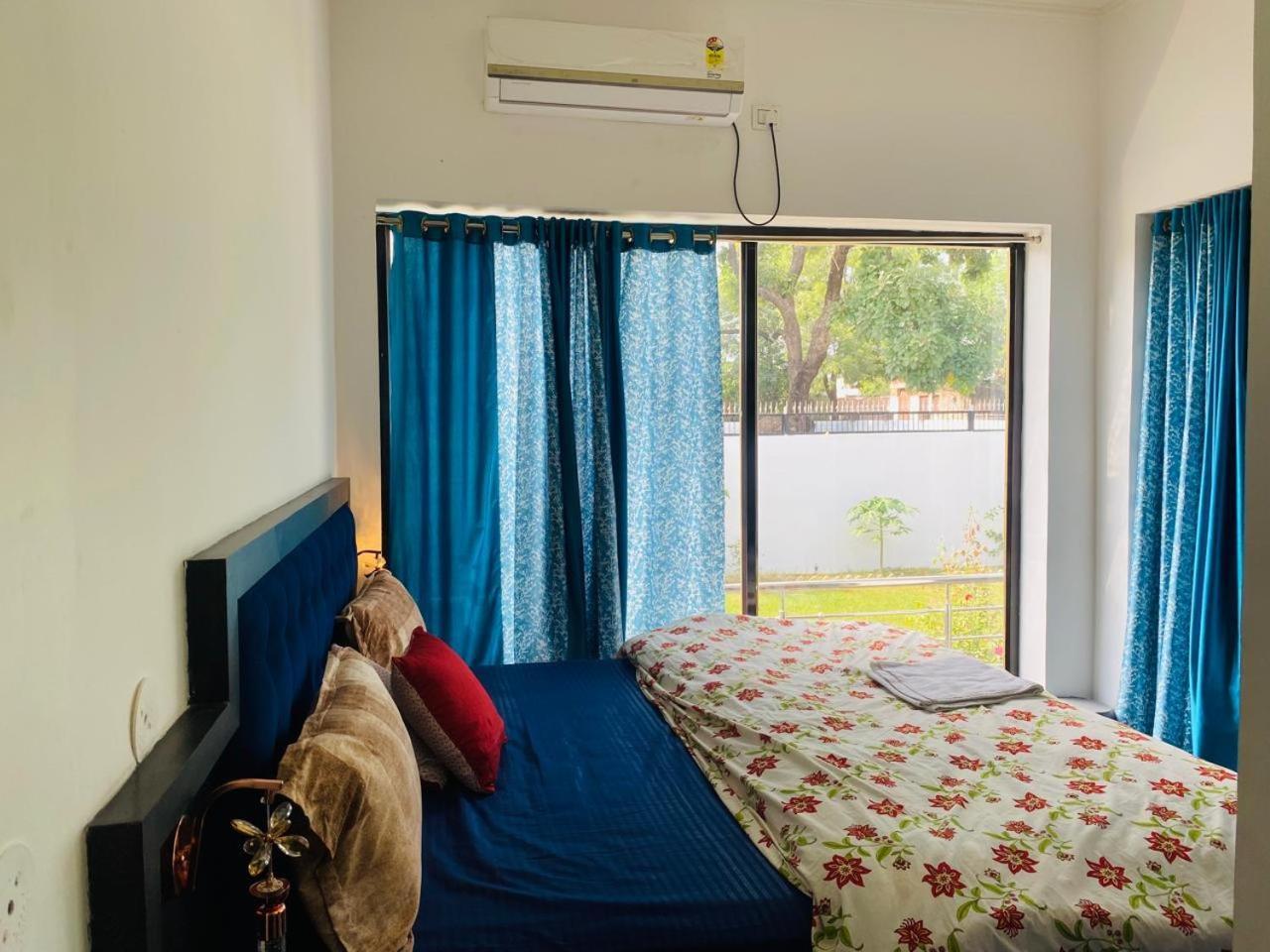 Prem Home Stay Khajuraho Bagian luar foto