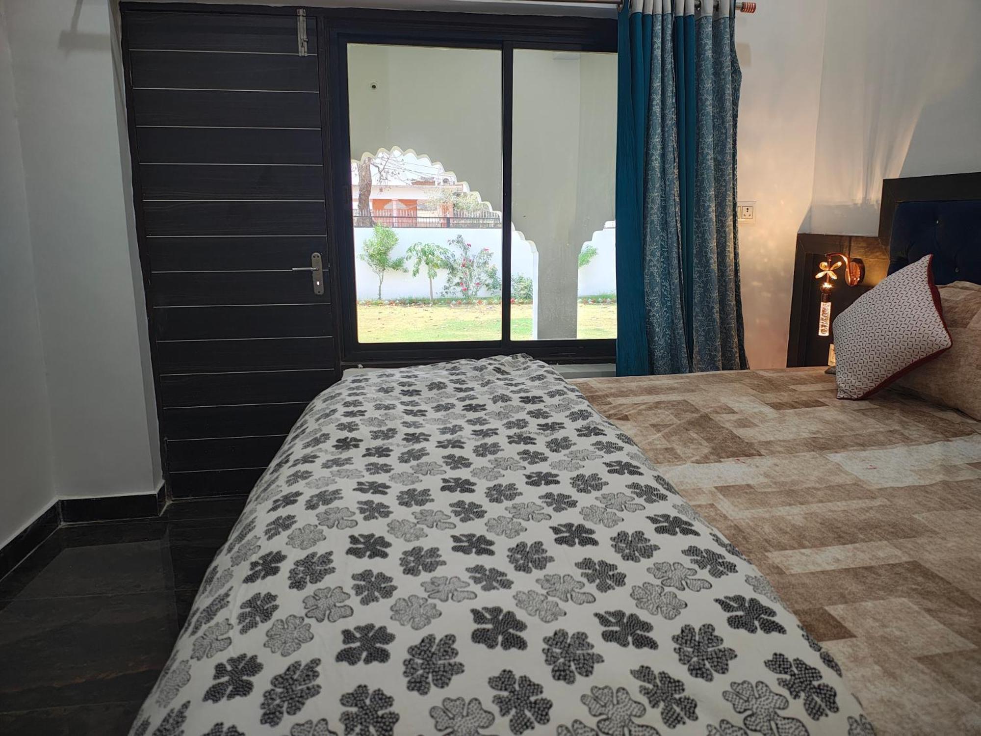 Prem Home Stay Khajuraho Bagian luar foto
