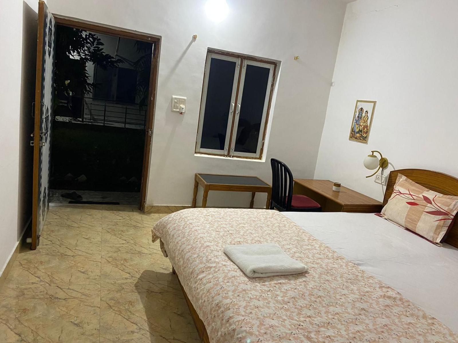 Prem Home Stay Khajuraho Bagian luar foto