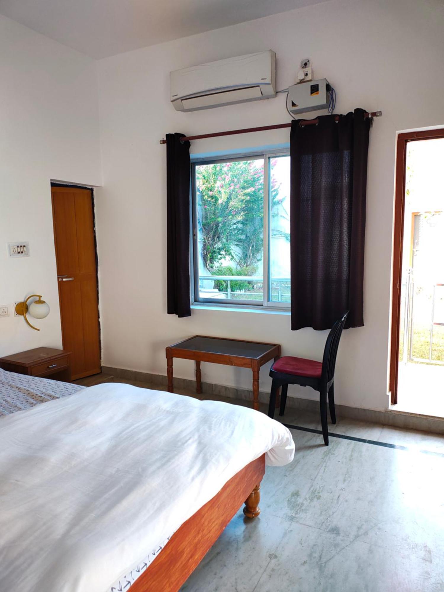 Prem Home Stay Khajuraho Bagian luar foto