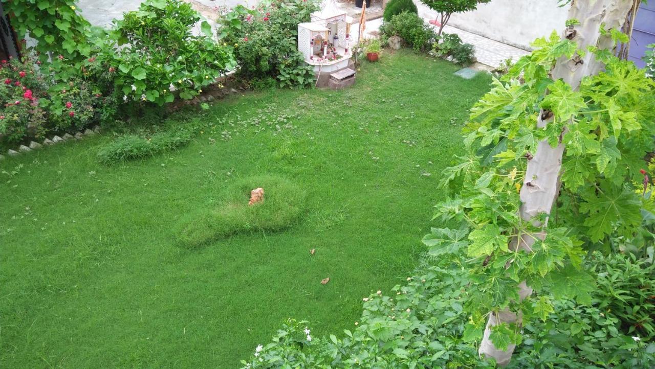 Prem Home Stay Khajuraho Bagian luar foto